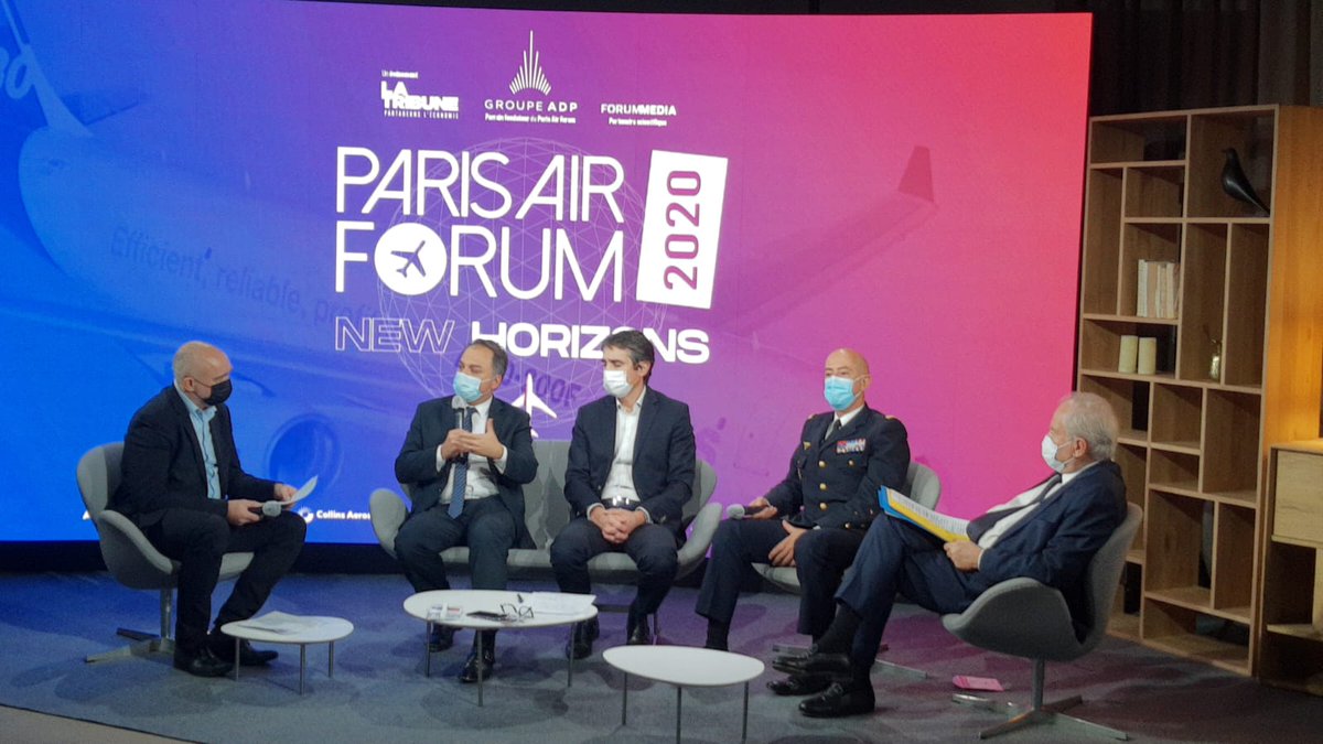 AtosFR's tweet photo. Constat #cybersécurité d'@ElieGirard 

🥷Bond des cyberattaques: santé, banque...

⚡️Mais capacité accrue de défense:"on passe du prédictif au prescriptif: le big data permet de répondre en millisecondes, dans 80-90% des cas avant même que l'attaque se matérialise" #ParisAirForum https://t.co/90lDMHdmjD