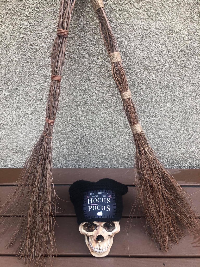 Beanie season is finally back!!! 🖤 

Skully is rocking our NEW 🌙

HOCUS POCUS beanie...

🔮🌙🔮🌙🔮🌙🔮

RockNhorror.com 

(Blackfriday25 at checkout for 25% off everything online.)  limited stock on this beanie 🖤🖤🖤🌙🌙🌙 #hocuspocus <a href="/MarkHall99/">Mark Hall</a> <a href="/RocknHorrorX/">RockNhorror Apparel</a>
