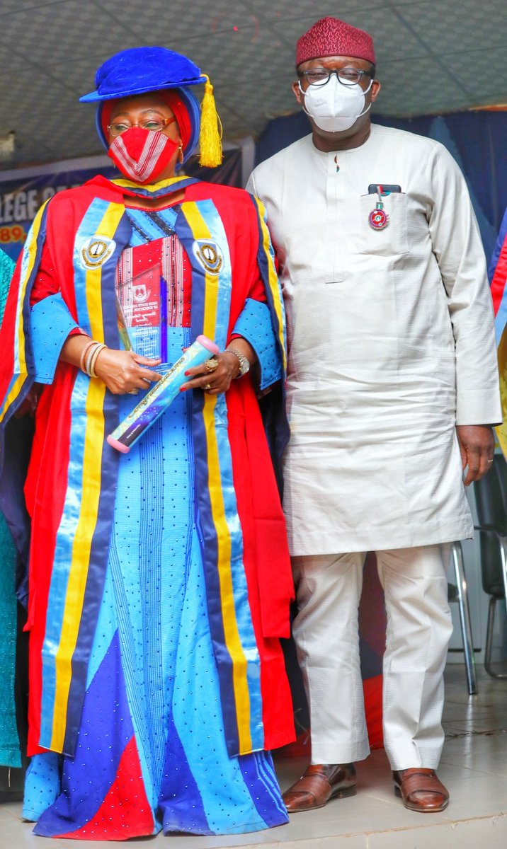 tosinsammy_s's tweet photo. Ekiti State Governor &amp; Chairman @NGFSecretariat, Dr. @kfayemi (Ph.d) attended the Convocation of Osun State College of Education, ilesa. Where his beautiful &amp; Supportive Wife, Erelu @bisiafayemi was conferred on the Honorary Fellowship of the College.
Nov 20, 2020
#OSCOED https://t.co/SMgxIxiHGC