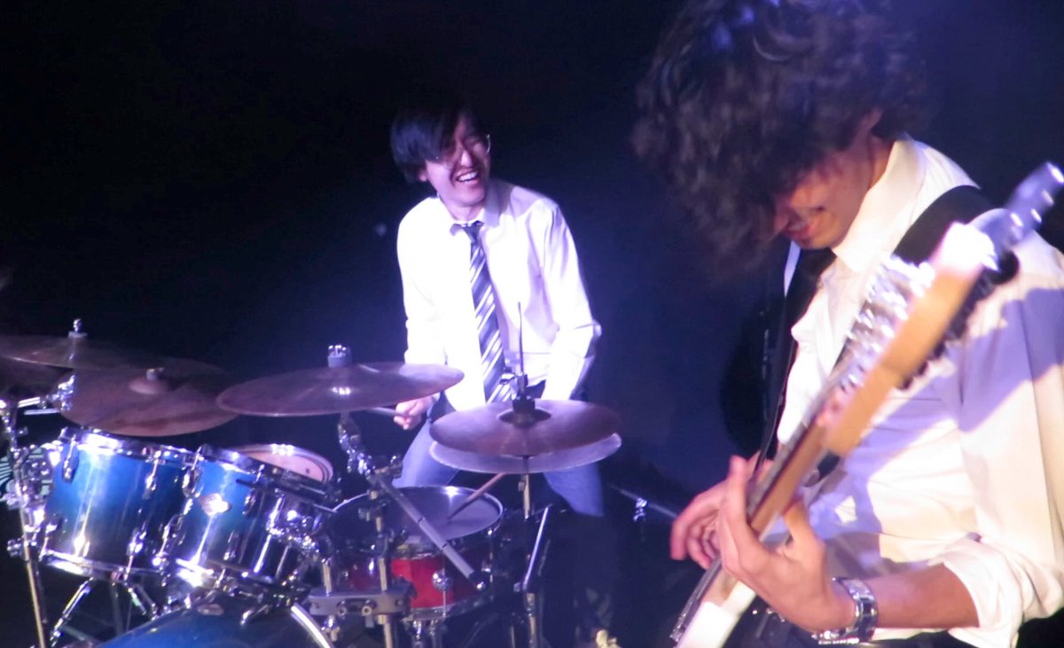 northcode_band's tweet image. Smile! It’s FRIDAY!! ☀️ Bop into the weekend with our latest songs: northcodeband.com/music #fridaymorning #FridayFeeling #NewMusicFriday #rock #GOODTIME