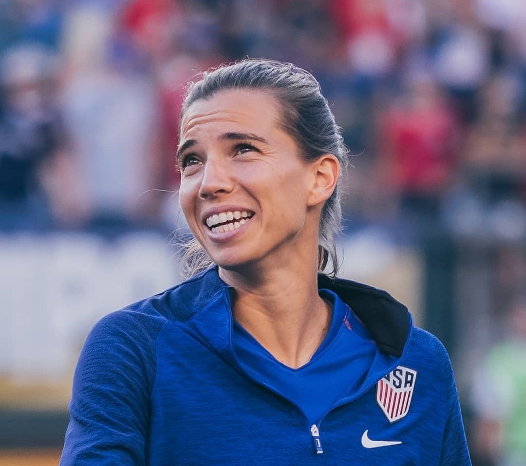 Tobin Heath's jawline; a thread