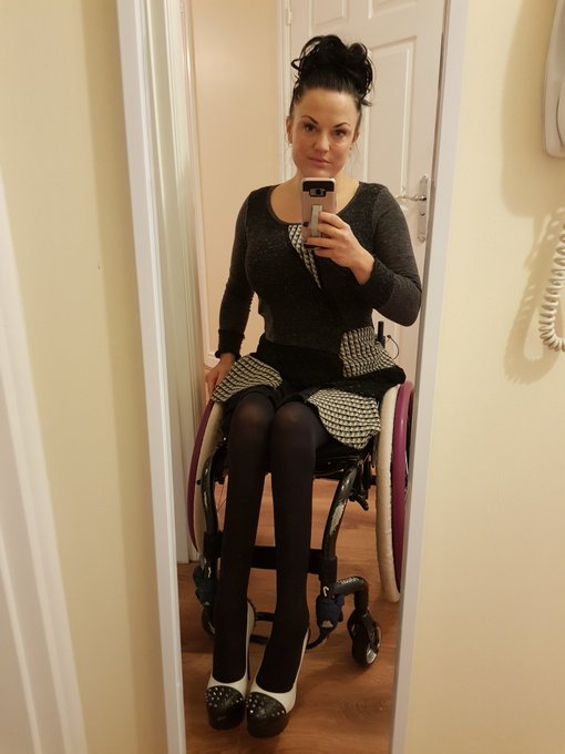 3 pic. Looking #spooky! #sexy #Gothic #goth #babe #cute #tights #pantyhose #legs #busty #Wheelchair #disabled