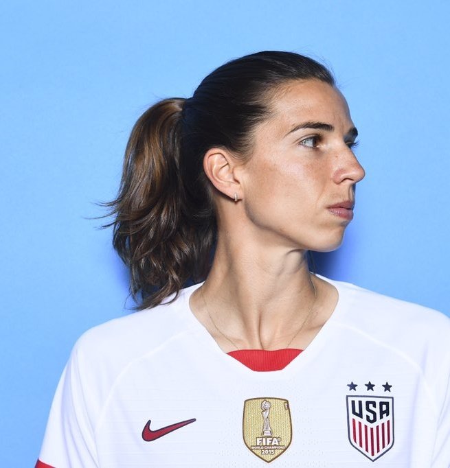 Tobin Heath's jawline; a thread