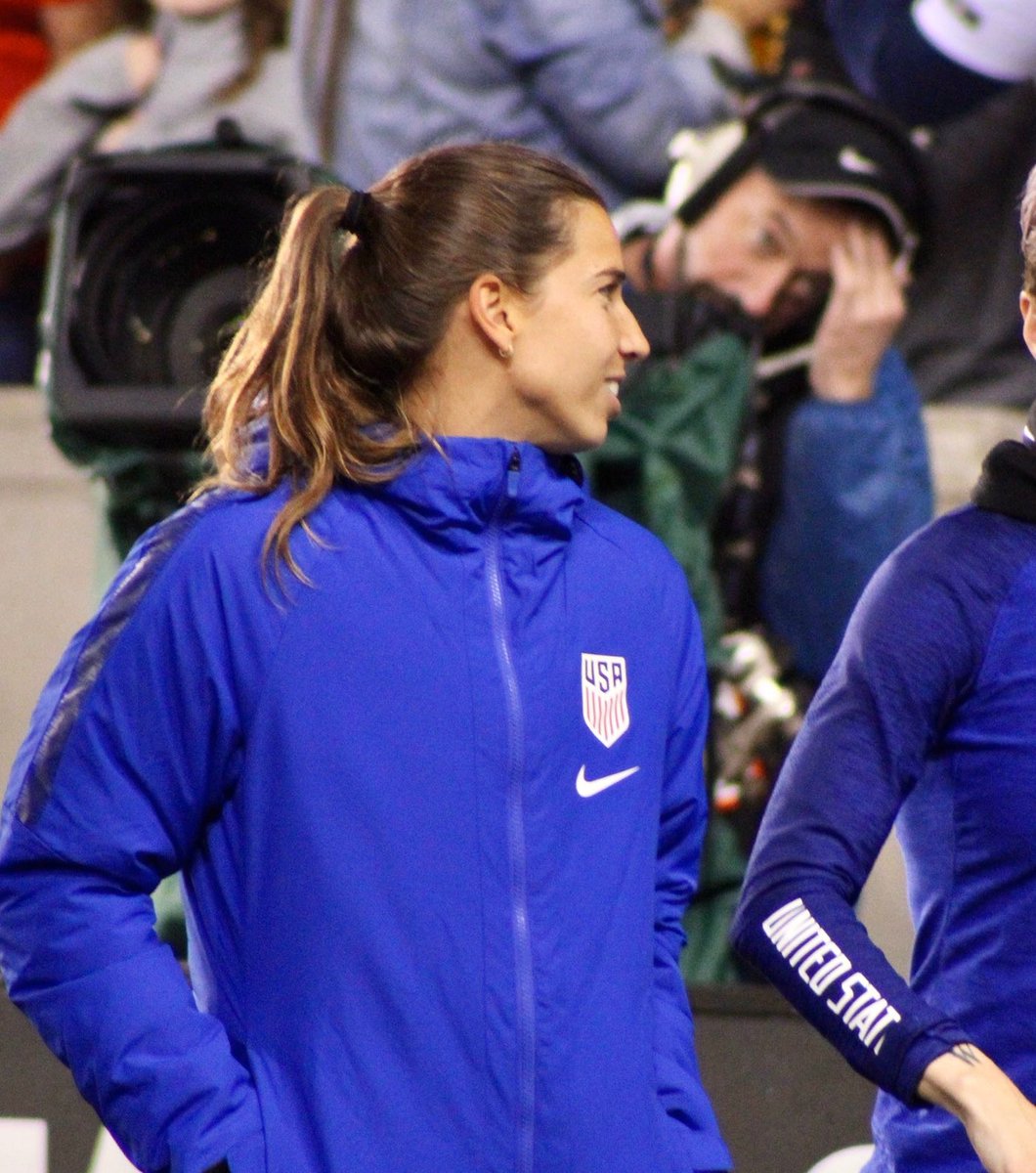 Tobin Heath's jawline; a thread