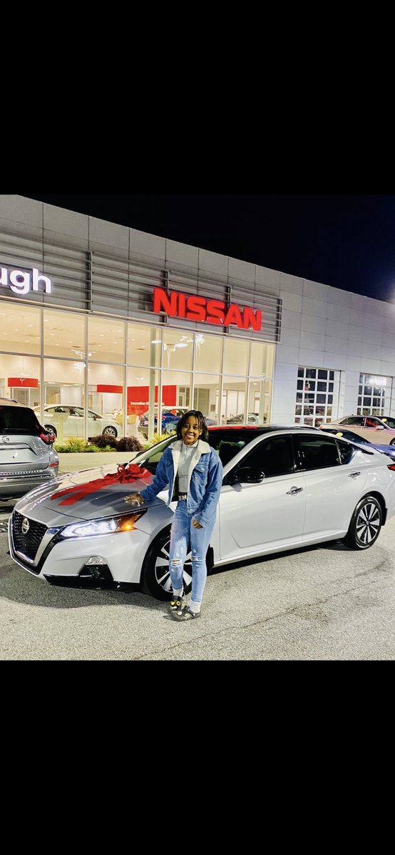 deannahyde18's tweet photo. Blessed to get my first car❤️ https://t.co/Rzn5zMEJG4
