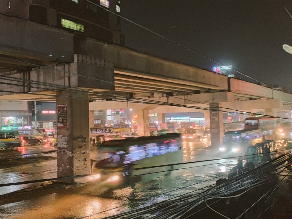 Speedy evening after a rain pause