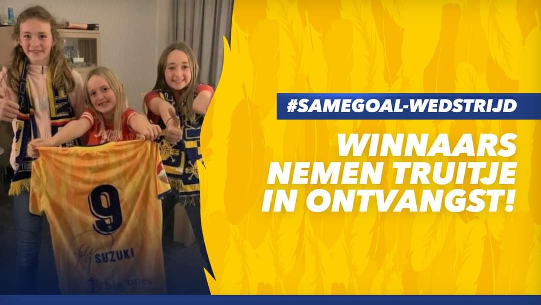 stvv's tweet image. 🐥😍 De winnaars van onze #SameGoal-wedstrijd hebben hun prijs in de bus gekregen! 

➡ Meer info via bit.ly/2HpCY5y

#STVV #CanaryForever #contest