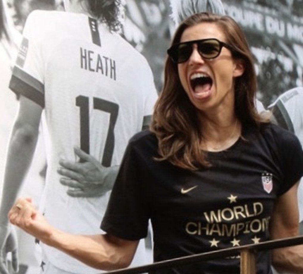 Tobin Heath's jawline; a thread