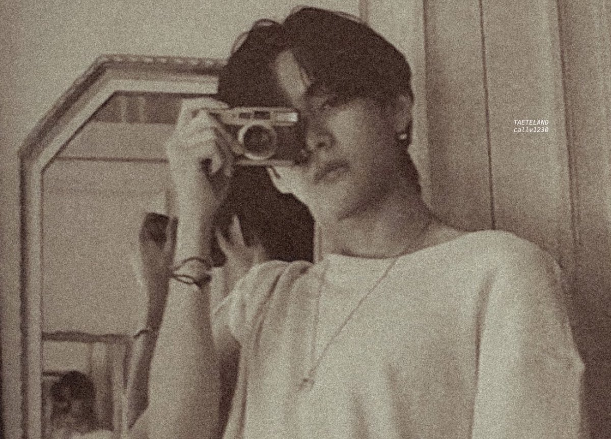 taeteland's tweet photo. taehyung, where is my angel https://t.co/R7PCRrwJv8