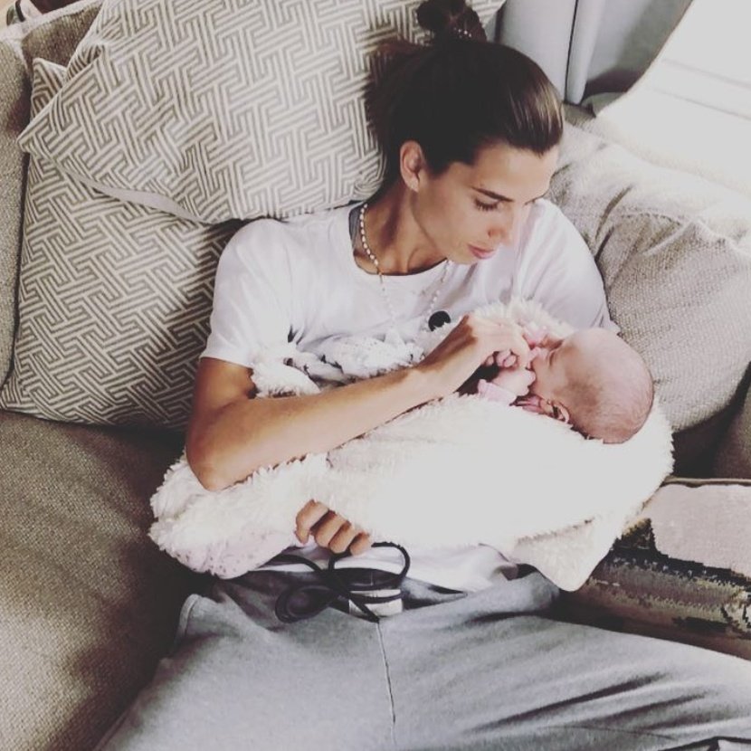 Tobin Heath's jawline; a thread