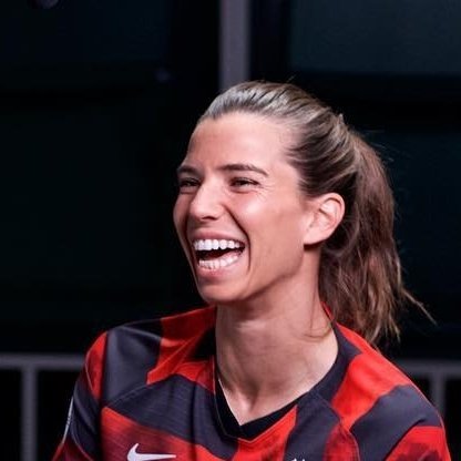 Tobin Heath's jawline; a thread