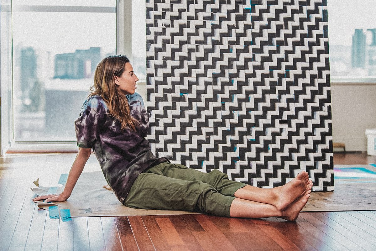 Tobin Heath's jawline; a thread