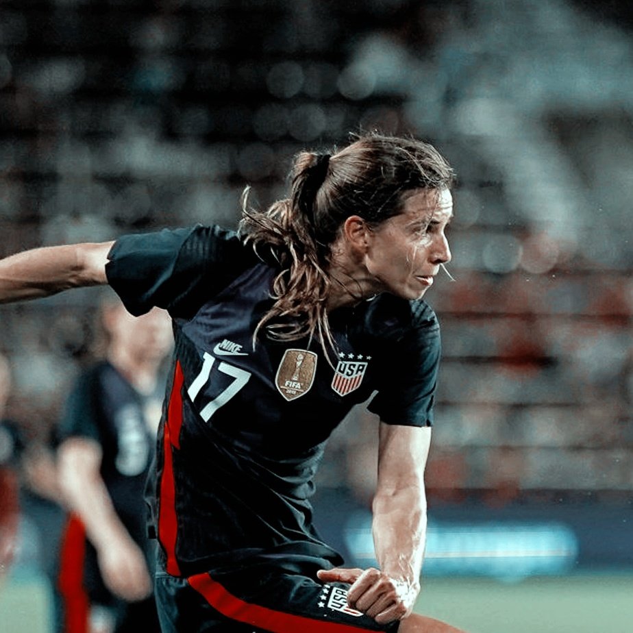 Tobin Heath's jawline; a thread