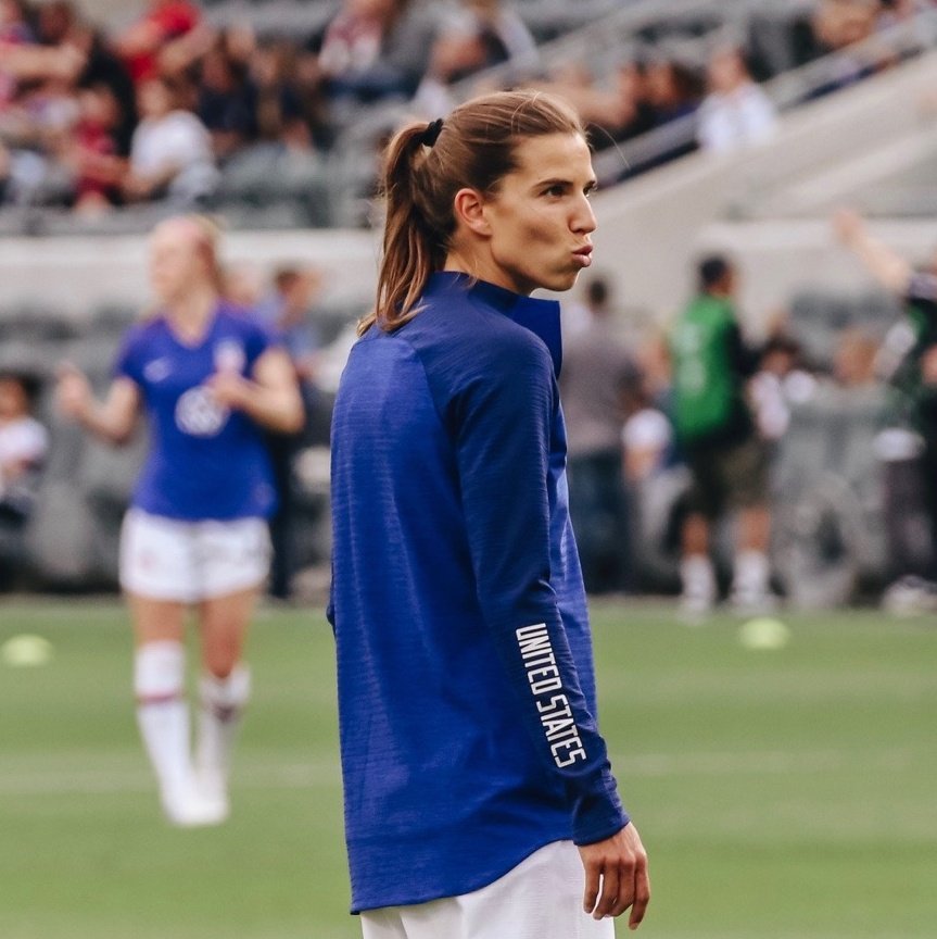 Tobin Heath's jawline; a thread