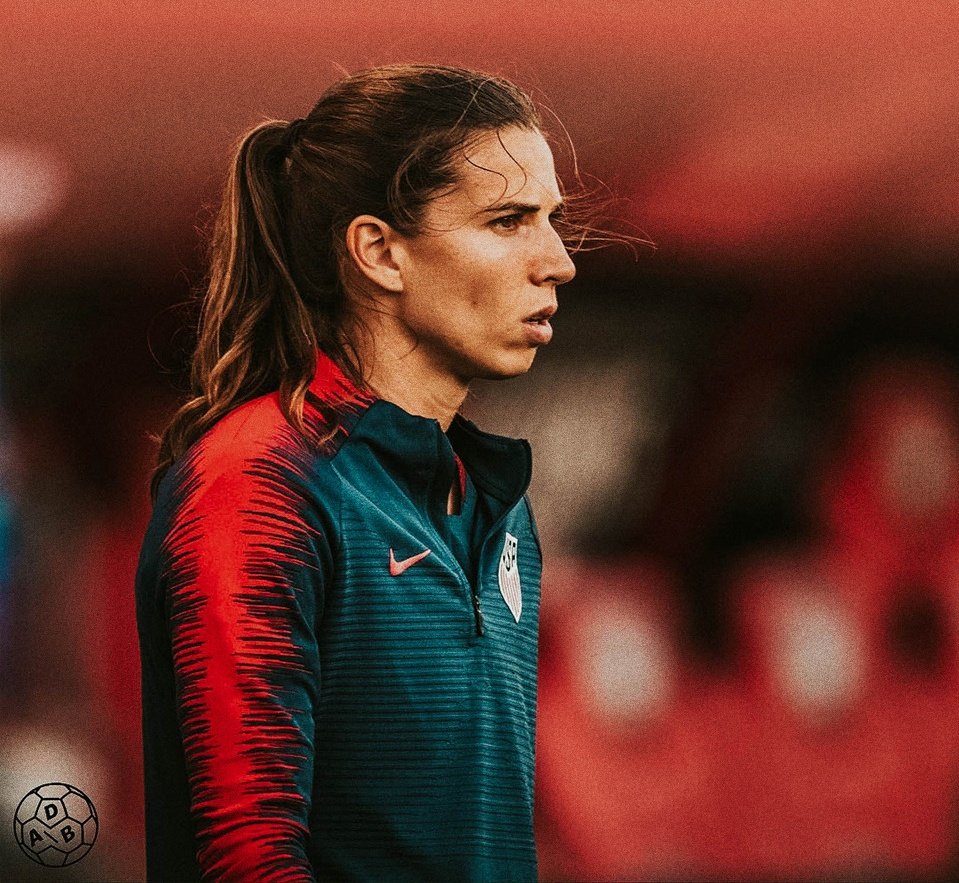 Tobin Heath's jawline; a thread