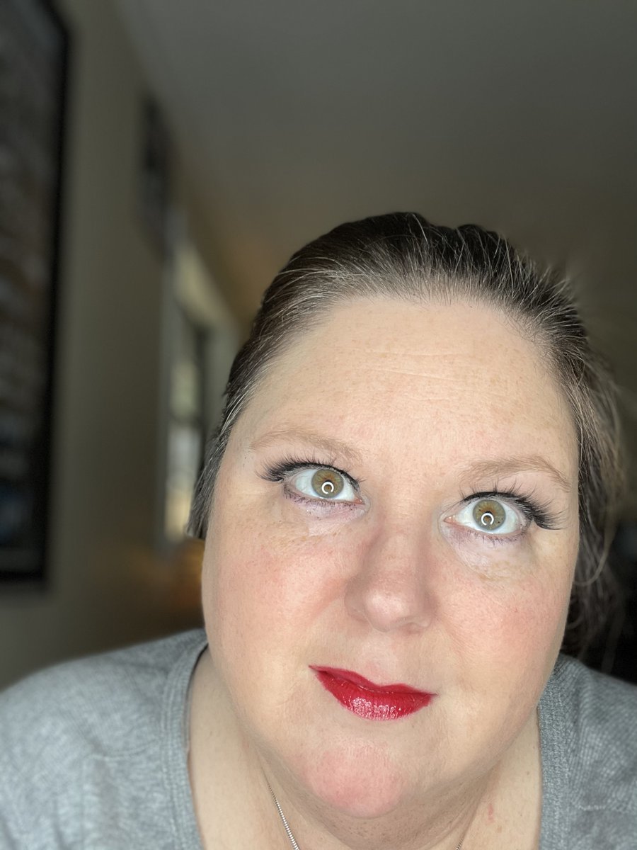 redlipladies1's tweet photo. On Fridays, we wear red! Candy Cane is a holiday color (for purchasing), but I think it’s wearable year-round. Let me know if you want some! https://t.co/YmaHgLy8QA