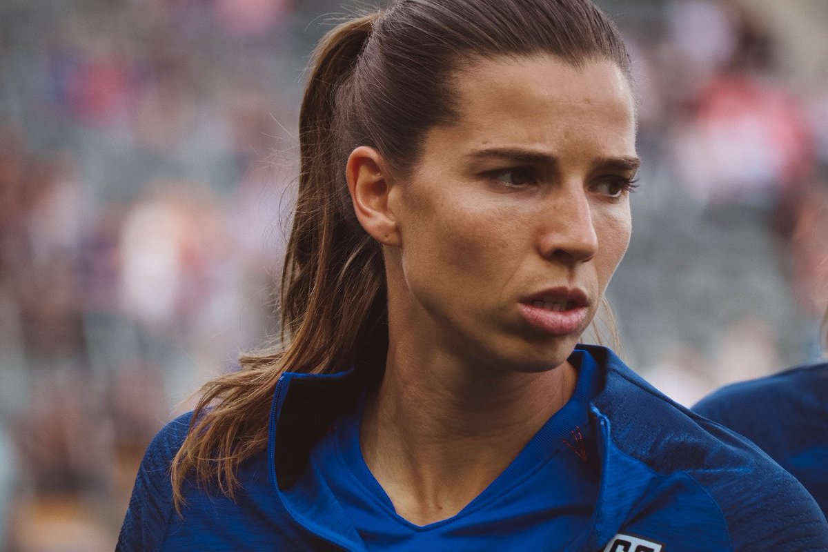 Tobin Heath's jawline; a thread
