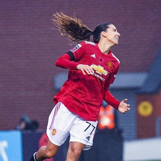 Tobin Heath's jawline; a thread