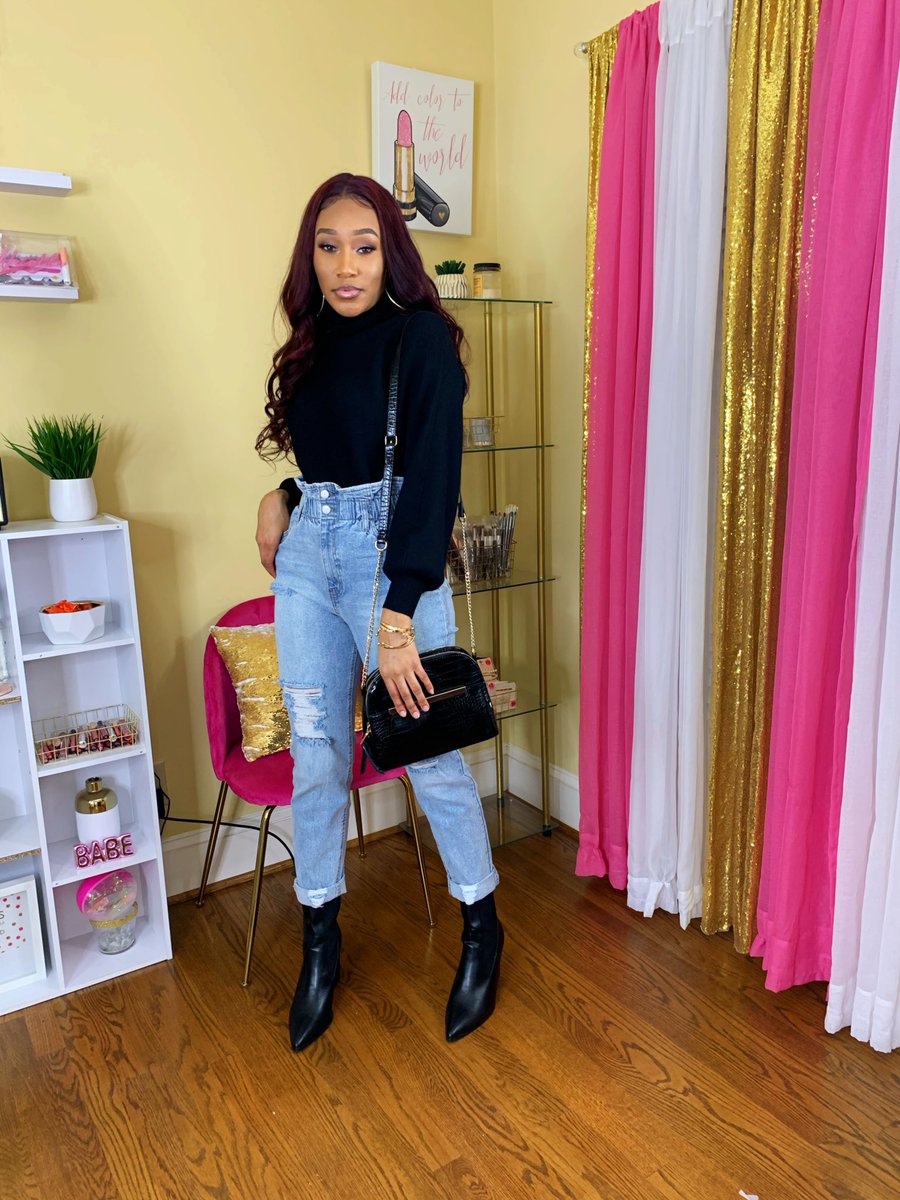 Lookn_TheMirah's tweet photo. ✨Fall Haul✨
#ootd #motd #lotd #style #fashion #falllookbook #lookbook #fallhaul #fashionblogger #glam https://t.co/W5FBPOgHLb