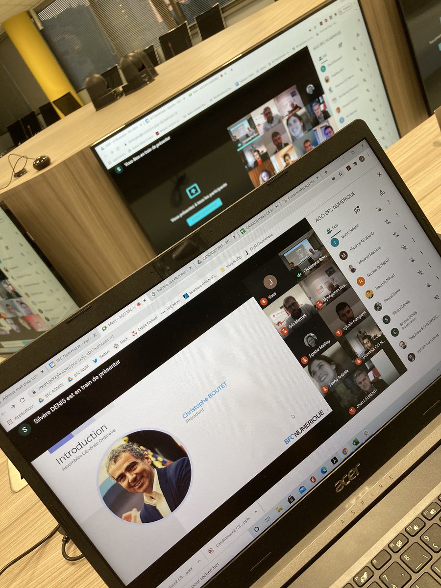 Cette semaine le nouveau Conseil d’Administration de BFC Numérique a élu le bureau.Christophe Boutet est réélu Président et 4 nouveaux vices-présidents l’accompagnent <a href="/dthouviot/">Delphine Morandet</a> <a href="/MaximeAdjerad/">Maxime ADJERAD</a> @AlexandreFoulon <a href="/CitechFr/">CITECH</a> &amp; <a href="/ADN_FC/">ADN-FC</a> @Ccijura <a href="/Ubitransport/">Ubitransport devient Matawan</a> <a href="/CelineBaverel/">✪✪</a> <a href="/ericmermet/">Eric MERMET</a>