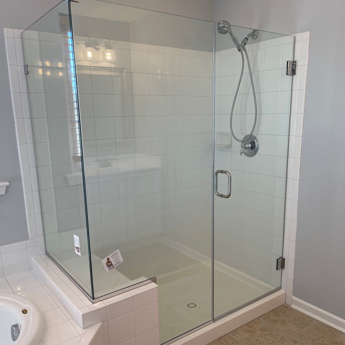 _GoGlass's tweet image. Tired of the clunky shower curtain? This frameless shower is the perfect addition to your spa bathroom! #GoGlass #showerdesign