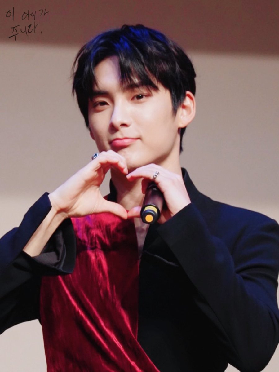junhee_pics's tweet photo. ☻ 201120;「 #에이스 #박준희 」
 ↳ cr. 빛나는 준희 (junshine0602) https://t.co/pYcGcilq0a