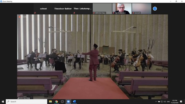 kbridenhaag's tweet photo. To reflect the spirit of celebration of 75th Indonesia Independence, String Orchestra Astramaya lights up the virtual event "Updates from Indonesia", 20/11/ 2020, performing Indonesian patriotic songs, including Indonesia Pusaka and Halo Halo Bandung.
#indonesianway #astramaya https://t.co/vKv15dtHiy
