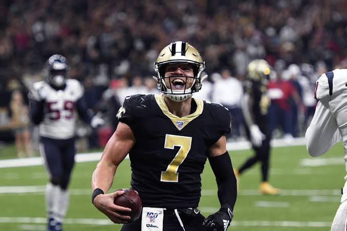 HalfTimeFoot's tweet photo. BREAKING! 🚨

Los @Saints han activado a Taysom Hill como QB titular, para enfrentar a Falcons esta semana. https://t.co/RczbSi1hi0