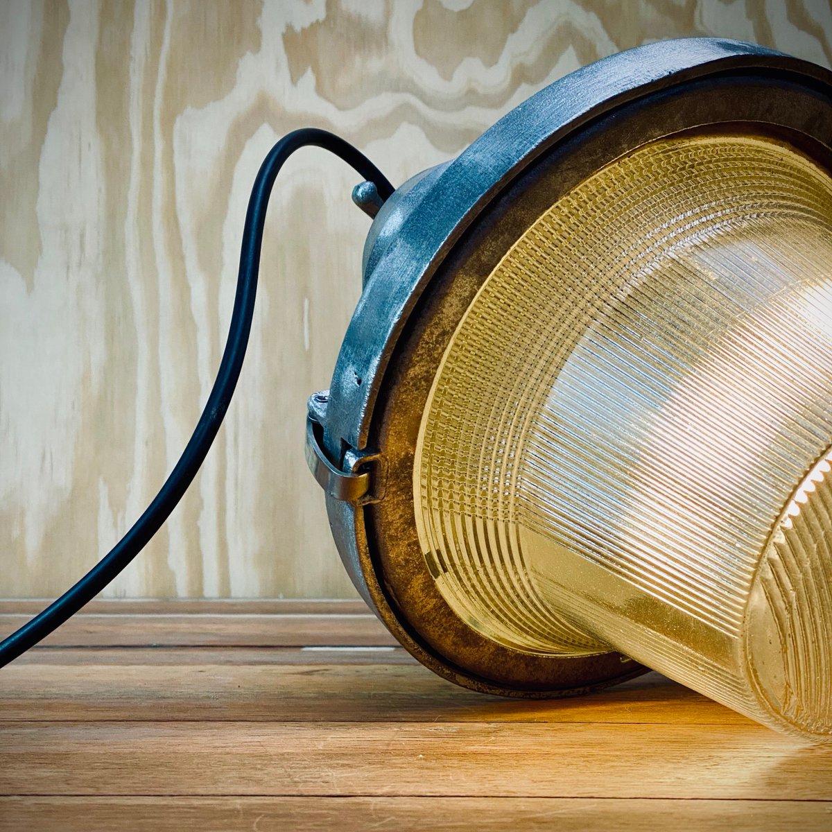 It might be a cold winters day out there, but these vintage lights are giving us all the warm feels. 

Currently our workshop team are busy cleaning, buffing, polishing, and rewiring these beauties for an upcoming interior fit-out.