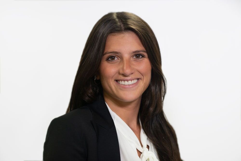 Join us TODAY over on our Instagram story at 12pm ET for our #interntakeover with investigative intern Isabella Laufer. Stay Tuned!!