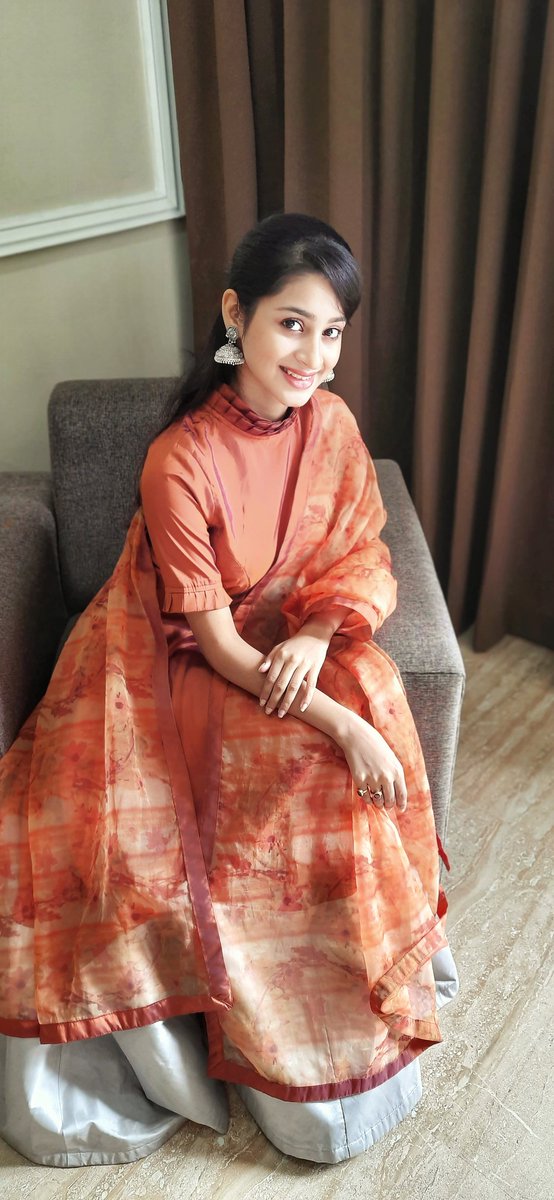 Jeetjagjit4's tweet photo. 𝑫𝒆𝒔𝒊𝒈𝒏𝒆𝒅 - @Jeetjagjit4
.
#ollywood #celibrety #fashions #fashiondesigner #designers #designerwear #design #bhoomikadash #designed #worldstyle #worldfashionbloggers #zeesarthak #zee #zeetv #maledesigner #femaledesigner #designer_jeet https://t.co/HkoBd8XNKR