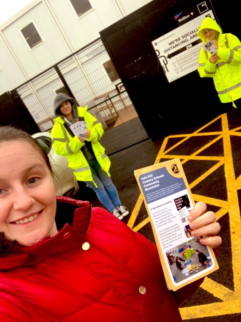 Rainy afternoon delivering the latest 21st schools programme collaborative newsletter to our local neighbours @isglimited <a href="/VOGCouncil/">Vale Council 🏴󠁧󠁢󠁷󠁬󠁳󠁿🇺🇦</a> <a href="/BouyguesUK/">Bouygues UK</a> <a href="/SindallHigh/">Morgan Sindall Whitmore High School</a> <a href="/JaneOleary21/">Jane O’Leary</a>  <a href="/YGBroMorgannwg/">Ysgol Y Fro-Uwchradd</a> #Teamisg