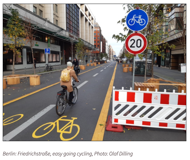 bremenize's tweet photo. Why is #Bremen resisting #PopUpBikeLane?
https://t.co/yGA4cKEpI7 https://t.co/h0qnhFSkQH