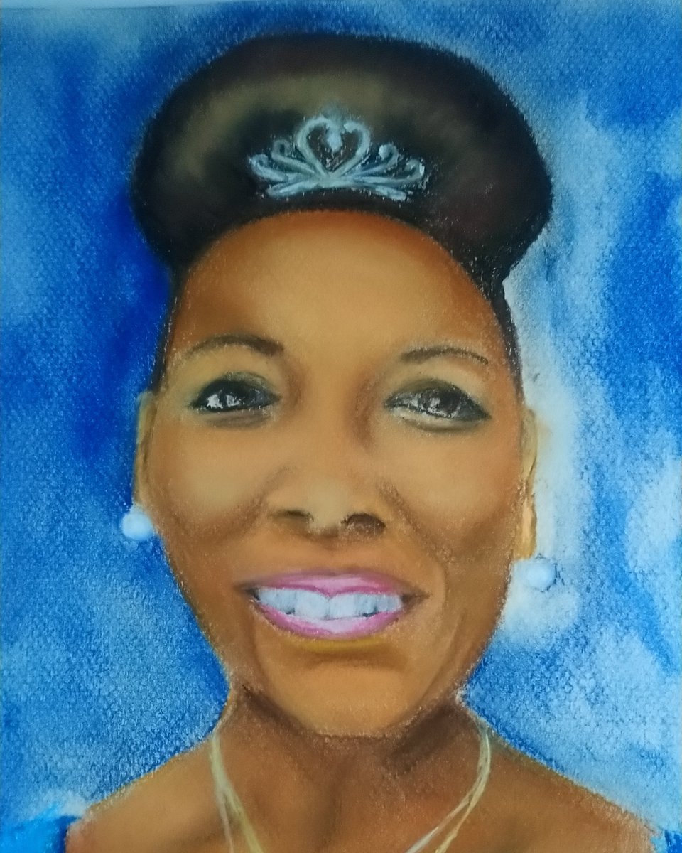 Artbyrainy1's tweet photo. #mypaotw @FloellaBenjamin
@SkyArts @StoryvaultFilms #taishanschierenberg #katebryan @KclSoriano
#portraitartistoftheweek
#portrait #lockdownart #paotw
#pastelportrait #mypaotw https://t.co/EGkF3KPCdm