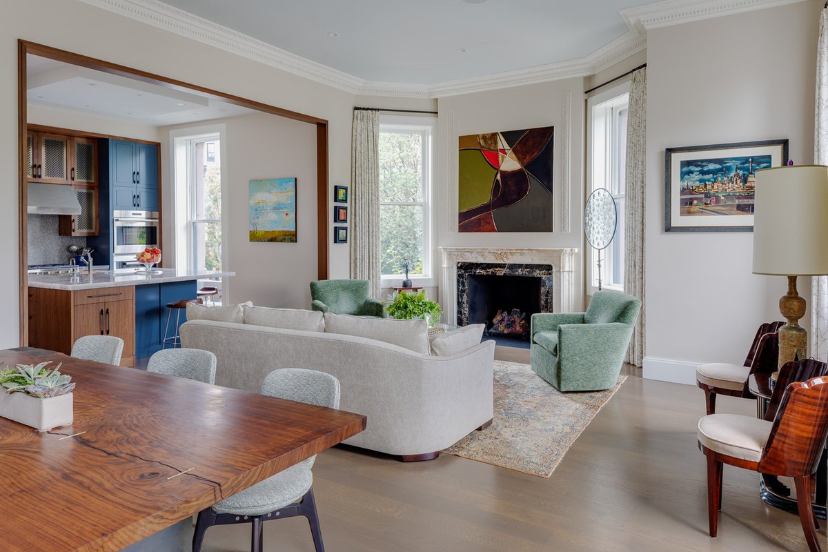 SleepingDogProp's tweet photo. Learn How to Mix Furniture Styles &amp; Interior Design Ideas Together with Elegance and Charm https://t.co/U7J2JvQvWM