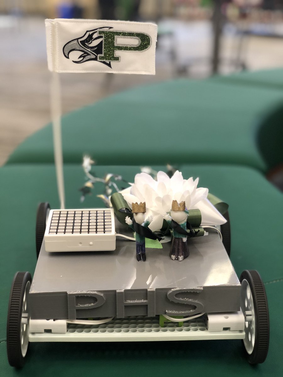 jennahutt's tweet image. This is easily my favorite thing we’ve made so far this year. We learned 100% of the things it took to create it from @TalonTechPHS, which makes it even better!