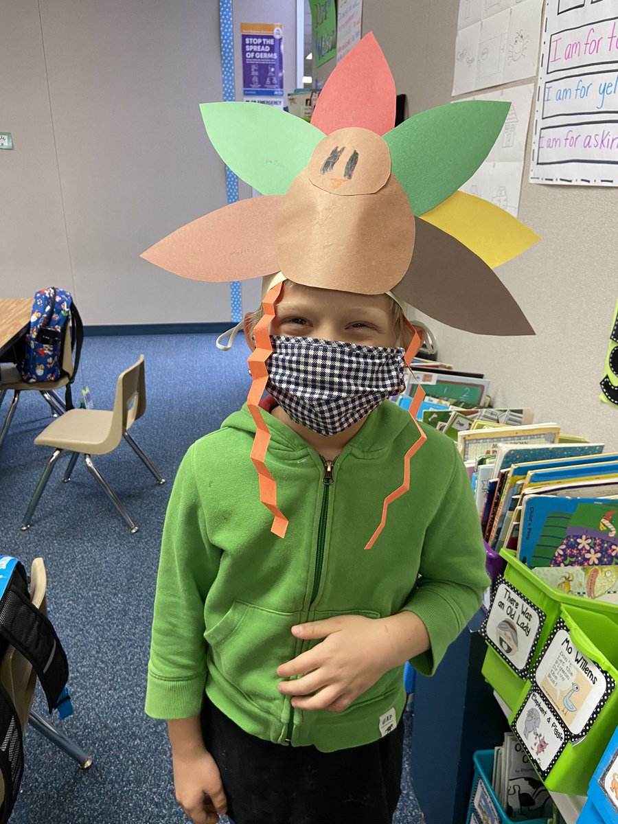 Mrs. Nelson tweet media