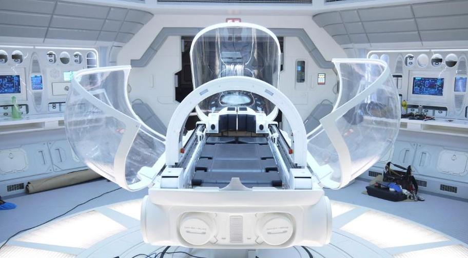 CapFeather tweet media