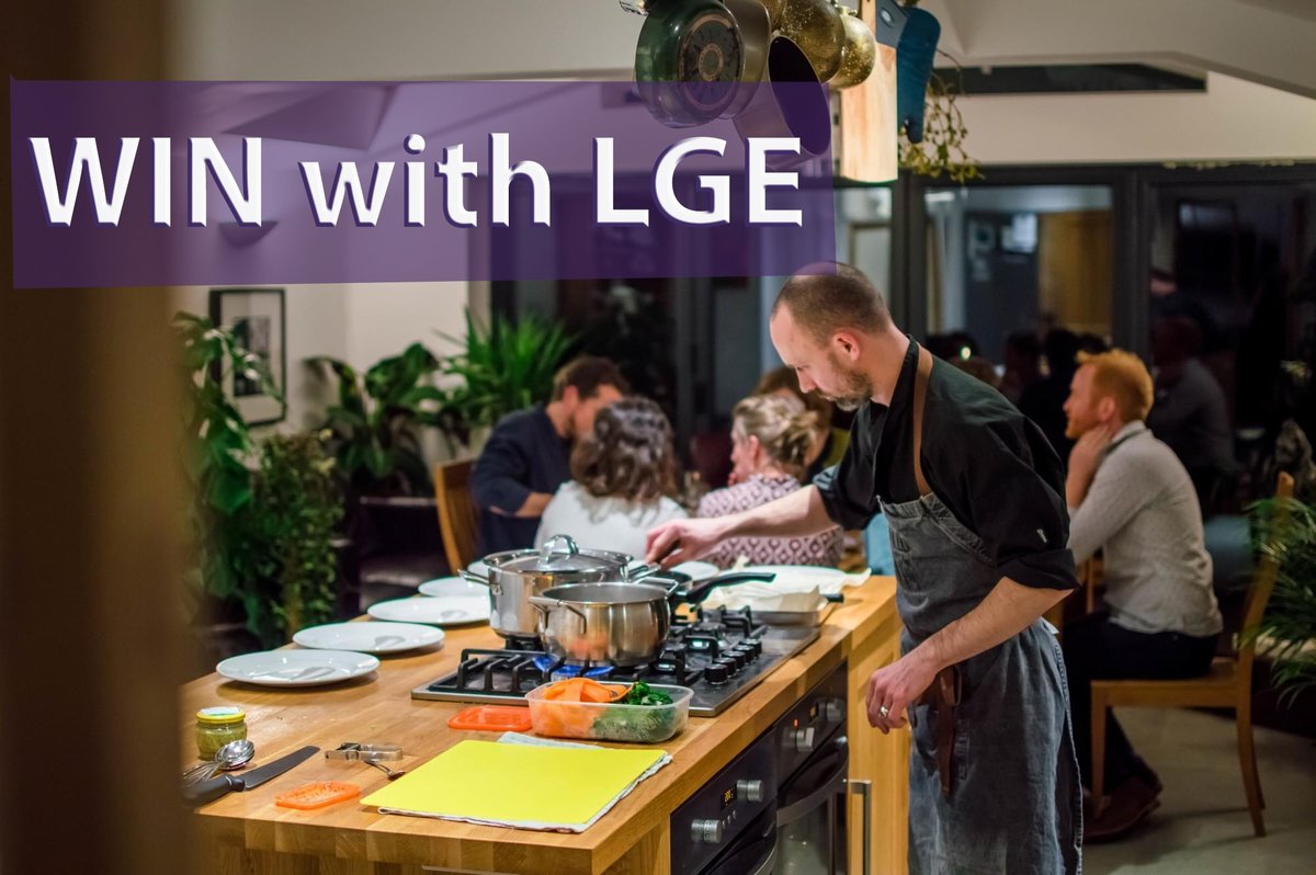 LuxuryGiftExp's tweet photo. Our hamper competition may have closed but there's still time for you to enter this competition!
We're are giving YOU the chance to WIN a romantic meal for two at home with a private chef from @LaBelleA_UK
Siimply LIKE & RT this post.
#LGExperiences #Competition https://t.co/w5Db7jGlvY