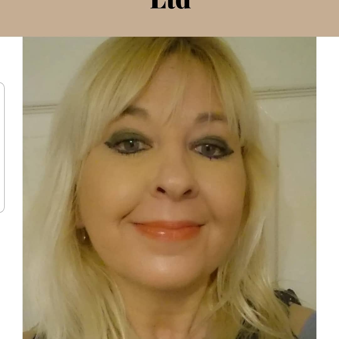 lisffc's tweet photo. 2021 will be an exciting year for many reasons . Thrilled to be managed by SI MANAGEMENT @simedia69 https://t.co/0w3JcO2gXu #actress #actorslife #tvcasting @SupportBritish #lisaloops https://t.co/tCtPSRvBUY