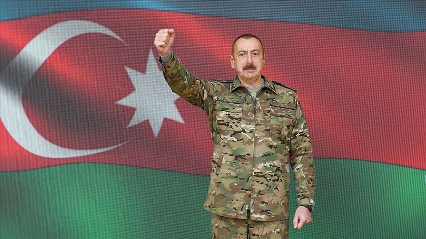 Azerbaycan Cumhurbaşkanı İlham Aliyev cephe bölgesini ziyaret etti 
 #azerbaycan #çatışma #ermenistan tukenmezkalemhabercilik.com/azerbaycan-cum…