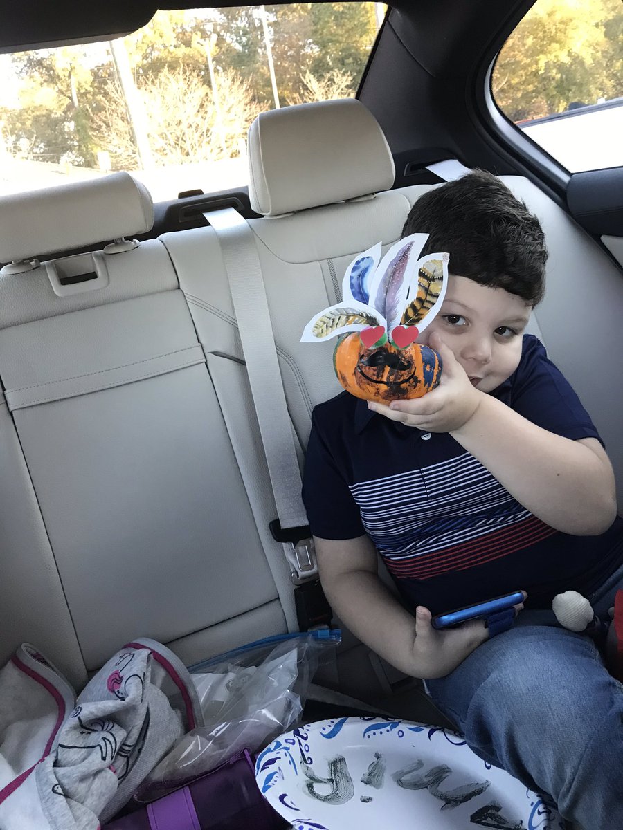 Merris79's tweet image. Thankful for our school! @grantswoodcs field of Turkeys. #jefcoedstrongertogether