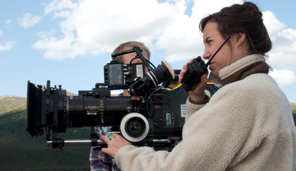 BacklightPR's tweet photo. #PushingPixels @kirillpixel spoke with #cinematographer Hillary Spera about how she got her start in #cinematography. Read now: https://t.co/NhGyvJrCAa #TheCraftLegacy #DP #DOP #directorofphotography #RunFilm #RunMovie @SonyPictures @hulu #TheFlightAttendant @hbomax https://t.co/VRhWufcN1C