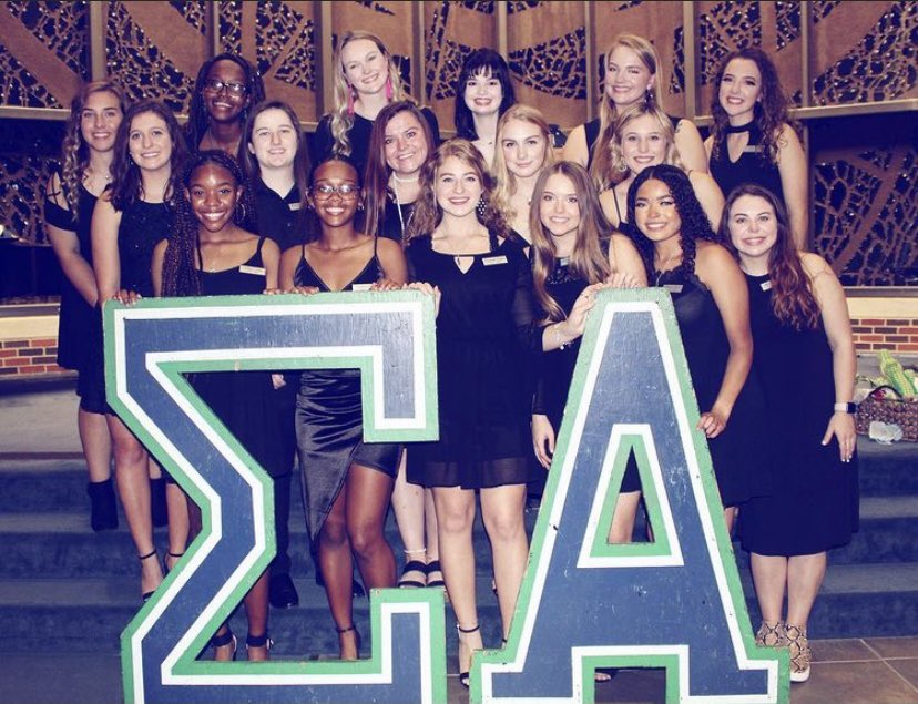 AudreySolomon23's tweet photo. Made it with the sistas! 

PC 33 Sigma Alpha  

(Mask off for pics only) https://t.co/OuN49ZKVW0