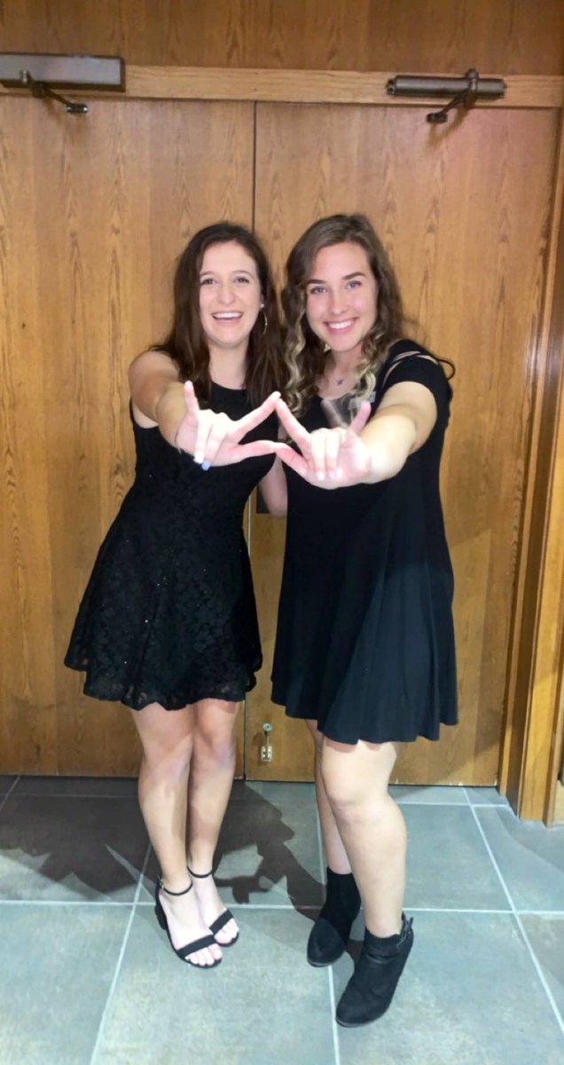 AudreySolomon23's tweet photo. Made it with the sistas! 

PC 33 Sigma Alpha  

(Mask off for pics only) https://t.co/OuN49ZKVW0