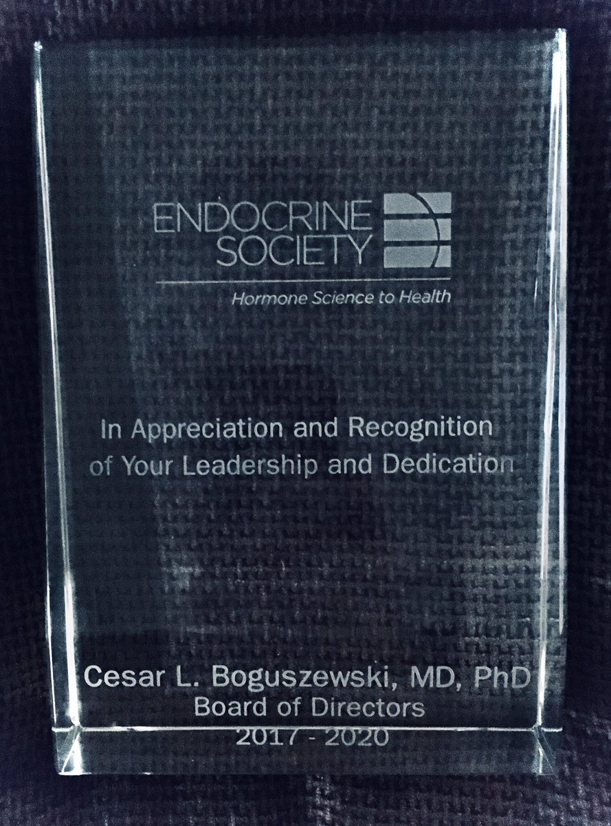 cesarluizbogu's tweet photo. Very happy and honored of receiving the Crystal Award of the Endocrine Society after finishing my term at the Board of Directors. Thanks @TheEndoSociety @endocrinologia @DrGaryHammer @IntMedAbel @SusanJMandel @Endocrine_News https://t.co/0eplBbGWEQ