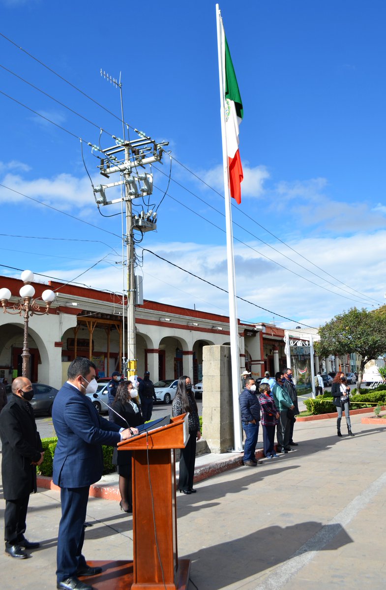 juarez_neptali's tweet photo. Como mexicanos debemos mantener el orgullo por el hecho histórico que significó la Revolución Mexicana, en donde, los involucrados demostraron una gran responsabilidad por hacer las cosas bien. Conmemoración del 110 aniversario del inicio de la Revolución Mexicana.

@GobTlaxcala https://t.co/Yth6xuOktb