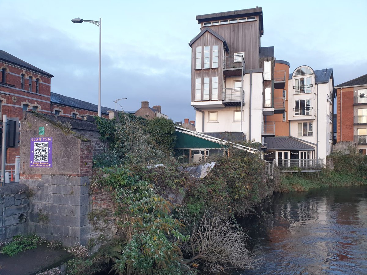 what a wonderful space this should be to enjoy our city, on the banks of the Leeone of many empty &/or under-utilised properties & spaces in the centre of Cork, so many lost opportunitiesNo.186  #regeneration  #Wellbeing  #economy  #healthy  #LOVEtheLEE