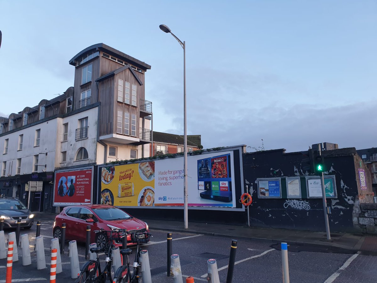 what a wonderful space this should be to enjoy our city, on the banks of the Leeone of many empty &/or under-utilised properties & spaces in the centre of Cork, so many lost opportunitiesNo.186  #regeneration  #Wellbeing  #economy  #healthy  #LOVEtheLEE