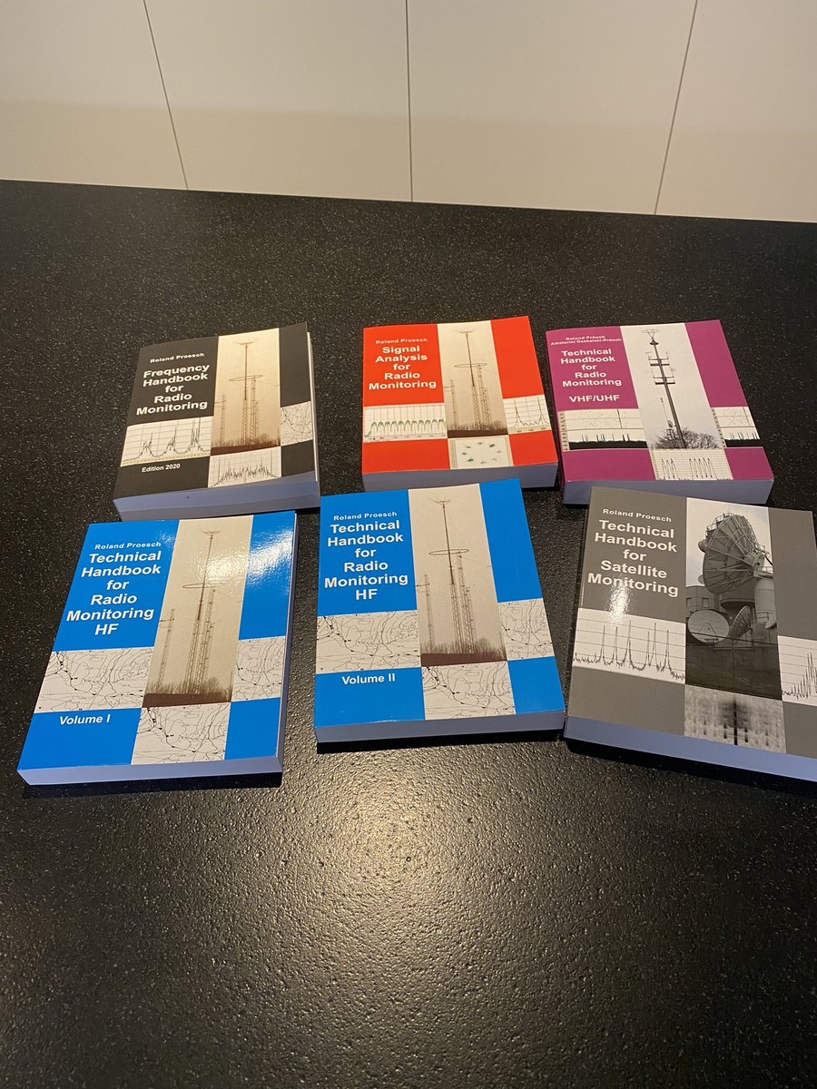 ON4DPX's tweet photo. I did myself an early Xmas gift . Enough lecture to digest during the winter 😉 https://t.co/X6rdxWdsxQ